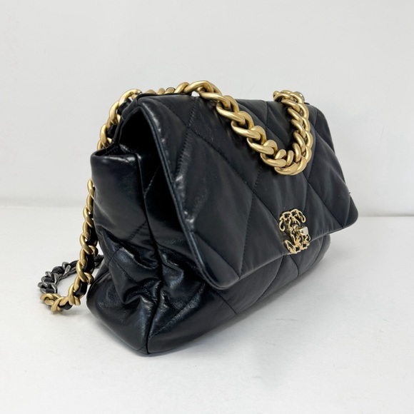 Chanel Lambskin Quilted Large Chanel 19 Flap Bag - Picture 3 of 11